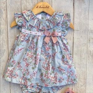 Beautiful dress from Spain, brand Doña Carmen.